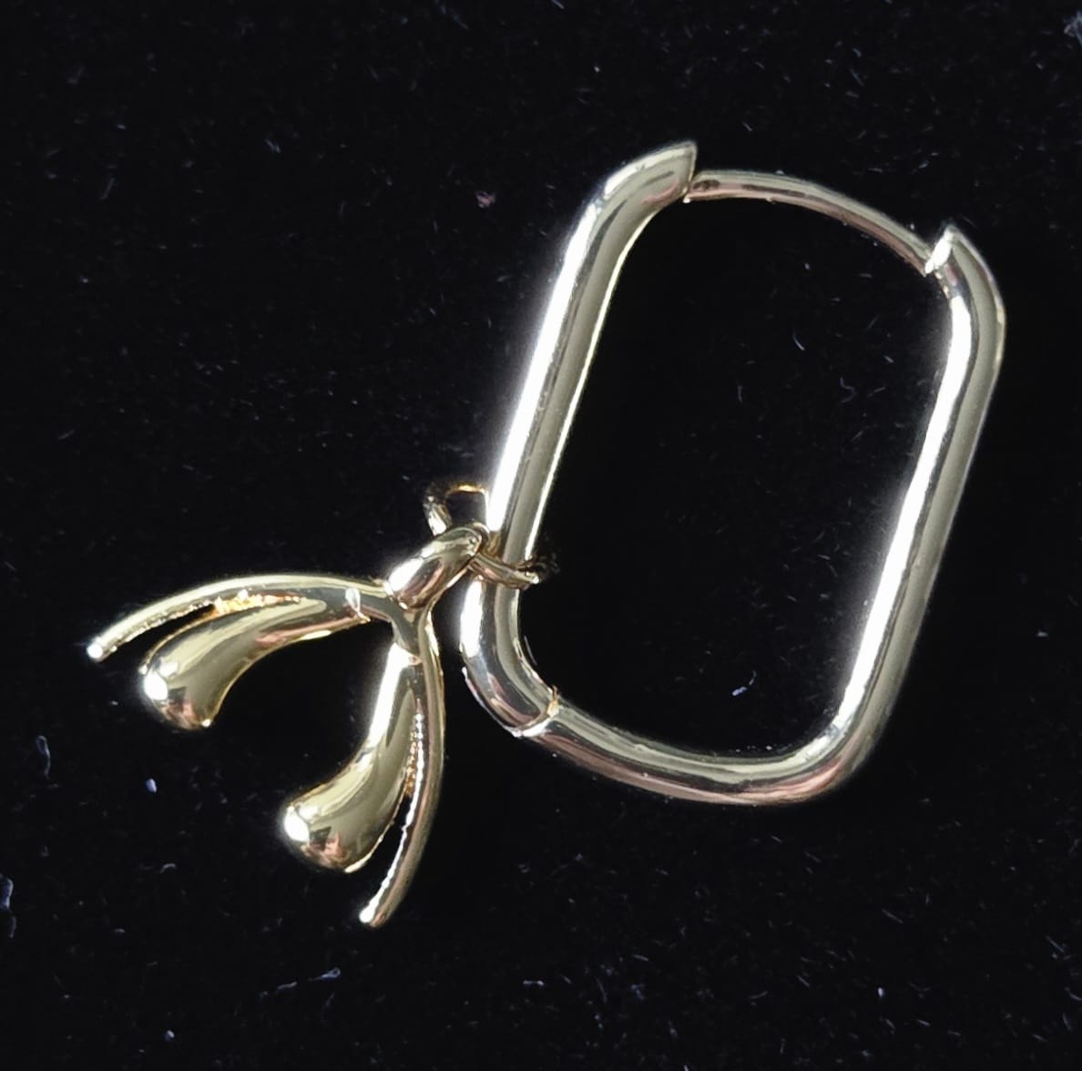 ODE Women's Clit Drop Charm Hoop GP